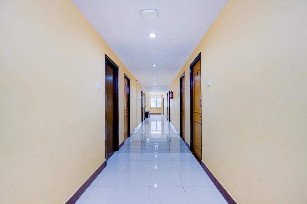 Oyo Flagship Amutha Residency Hotel Chennai Bagian luar foto