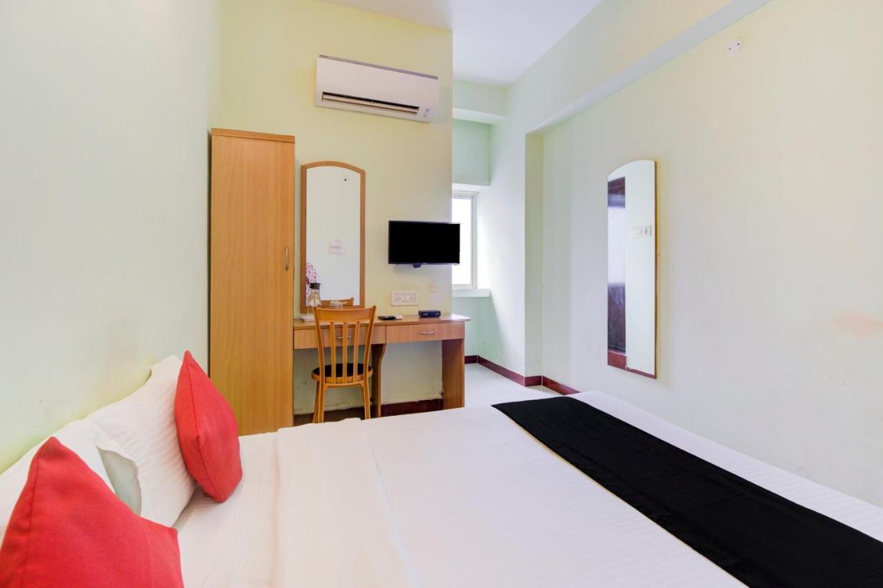 Oyo Flagship Amutha Residency Hotel Chennai Bagian luar foto
