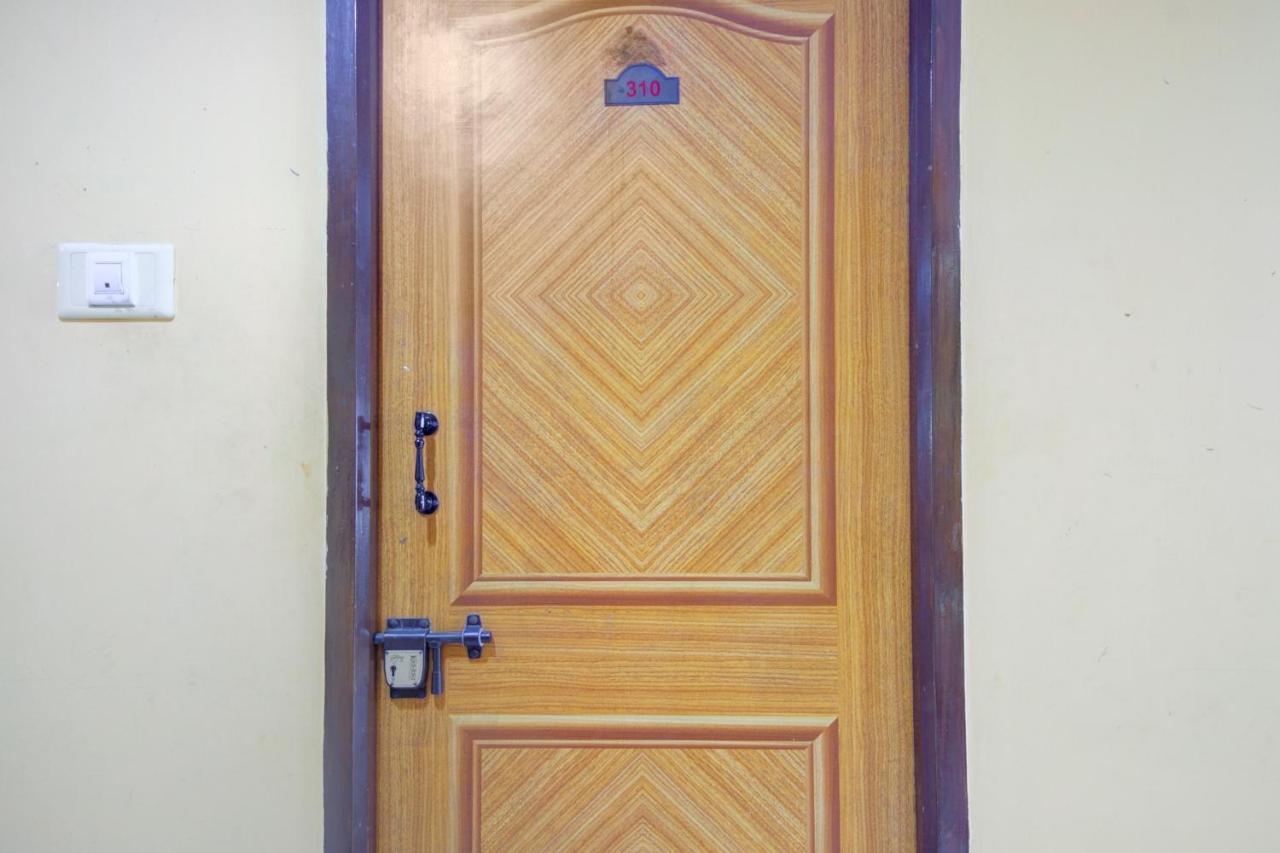 Oyo Flagship Amutha Residency Hotel Chennai Bagian luar foto